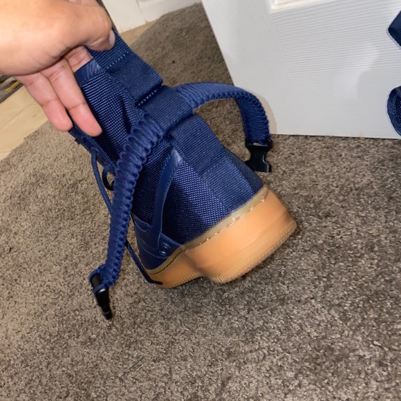 Nike Men’s shoes - Picture 2 of 6